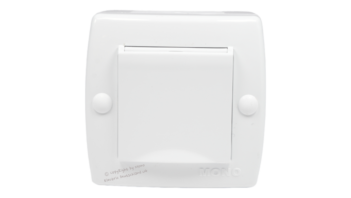 Steckdose mit Klappdeckel