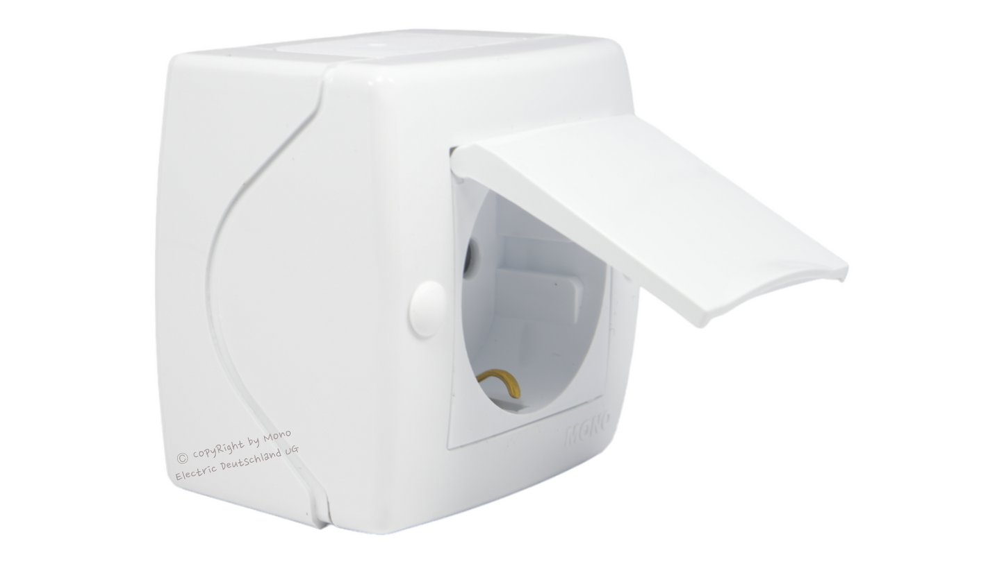 Steckdose mit Klappdeckel