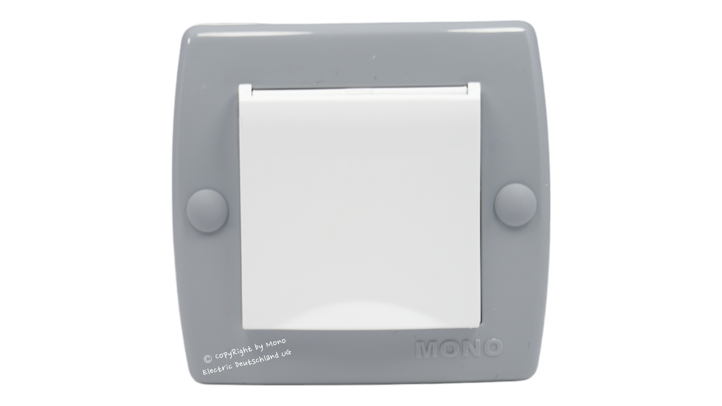 Steckdose mit Klappdeckel und Kindersicherung